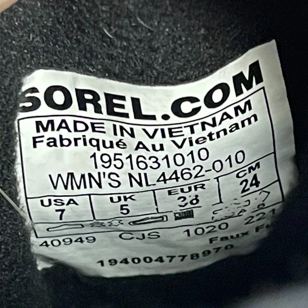 Sorel Explorer Joan Womens 7 Waterproof Winter Boots Black Fur Lined NL4462